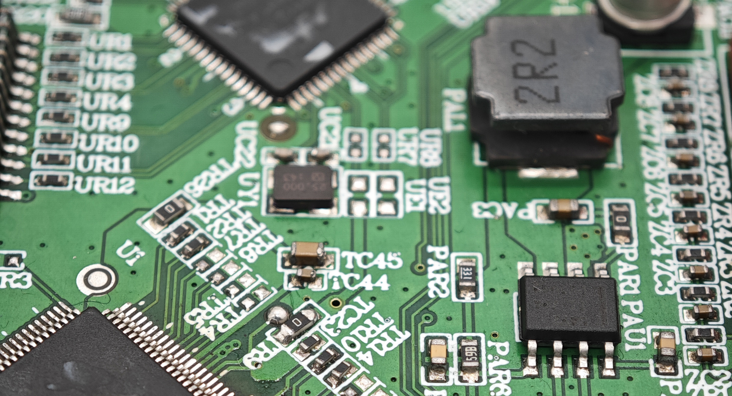 Hvordan håndtere kundeklager og tilbakemeldinger i PCBA-behandling