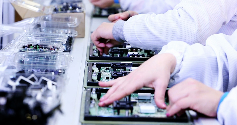 Hvordan redusere prosjektrisiko gjennom innovative løsninger av PCBA-fabrikker?