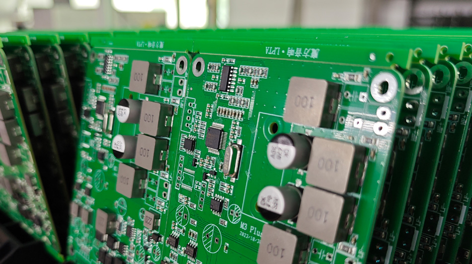 Rask respons: Hvordan kan ettersalgstjenesten til PCBA-fabrikker sikre kundetilfredshet?