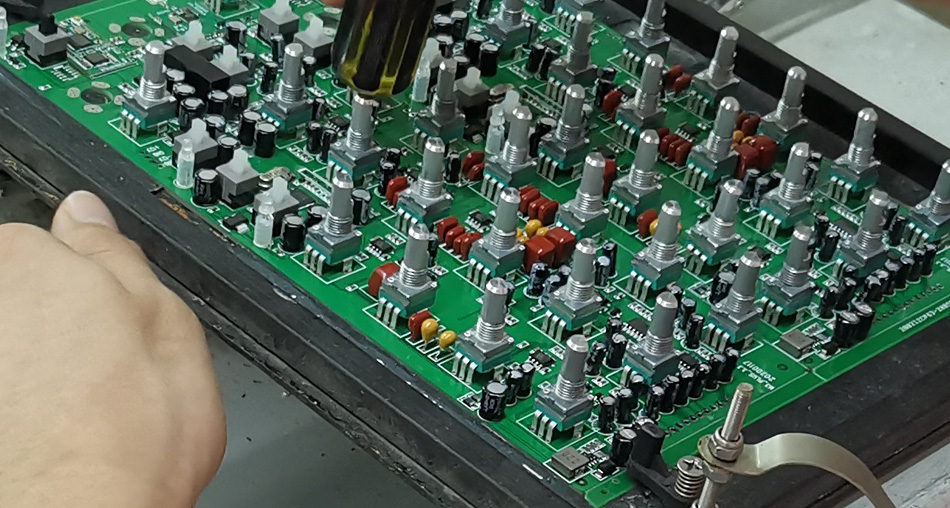 Hvordan redusere produksjonskostnadene til PCBA-fabrikker ved å optimalisere forsyningskjeden?