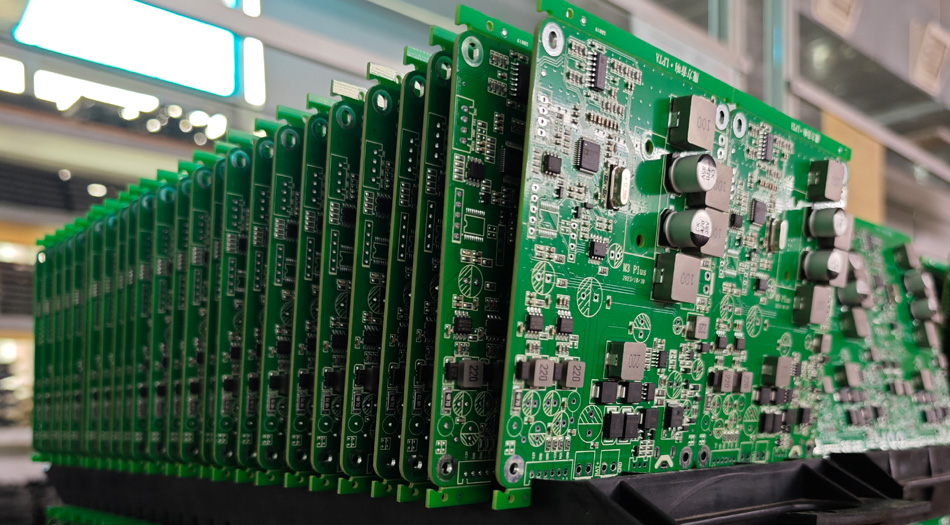 Medisinsk utstyr PCBA Fabrikkkapasitetsstyring: Strategier for å takle ordresvingninger