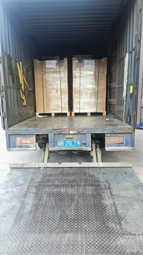 Dine papirmakulerings-PCBA-er er på vei!